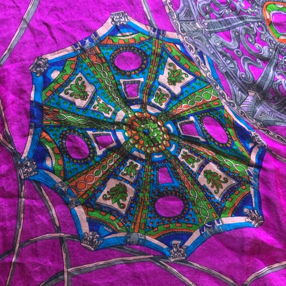 Hermes Scarf/Shawl. ‘Les Domes Celeste’. 100% Silk. Sheer. Made in France. - Picture 4 of 16